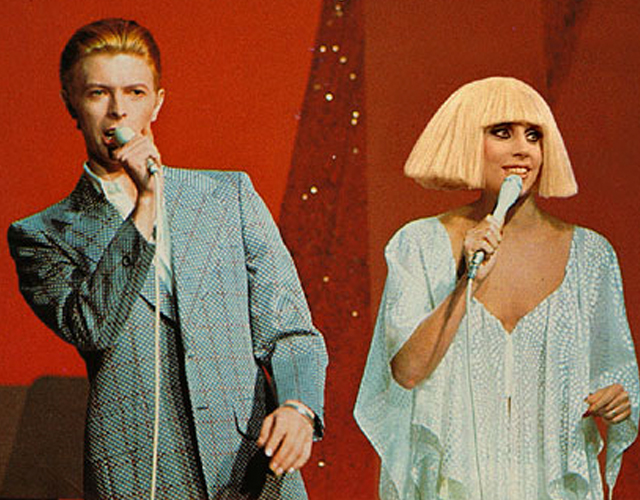 Lady Gaga quiere cantar en el espacio con David Bowie
