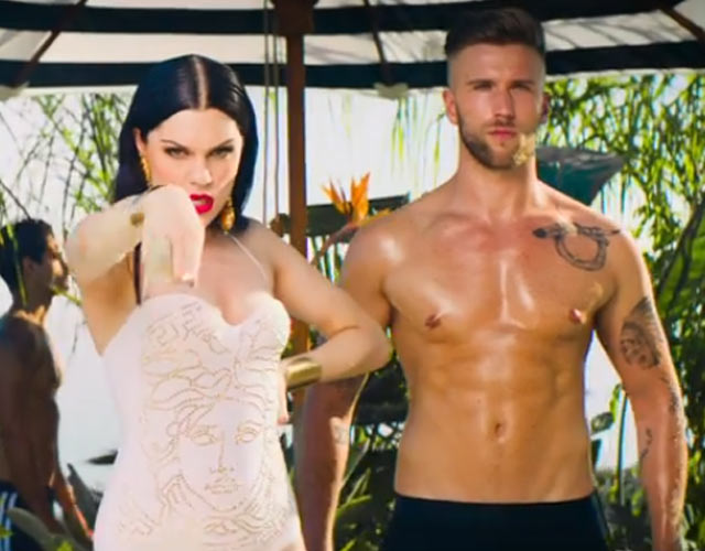 Jessie J Burnin' Up vídeo