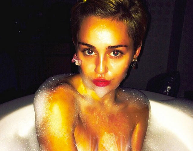 Los pechos de Miley Cyrus al descubierto en Instagram por enésima vez