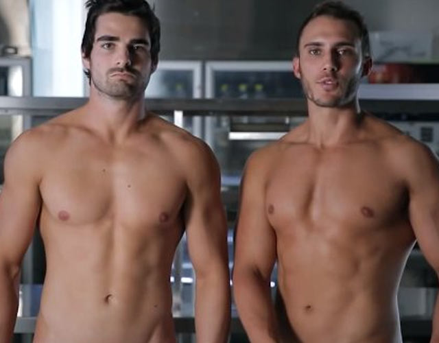 Hermanos desnudos y buenorros: Acai Brothers quieren que les comas