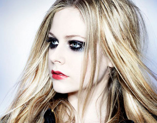 Avril Lavigne enferma