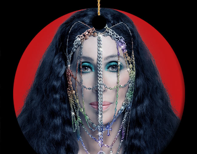 Cher vende merchandising de Navidad en su web