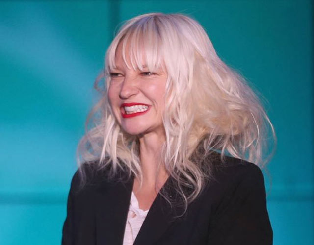 Sia ya tiene grabados dos discos nuevos