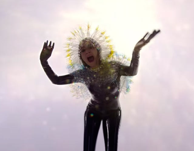 Björk estrena vídeo para 'Lionsong'