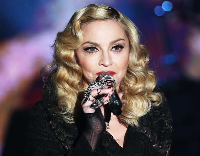 Madonna estrena 'Devil Pray' en directo en Italia