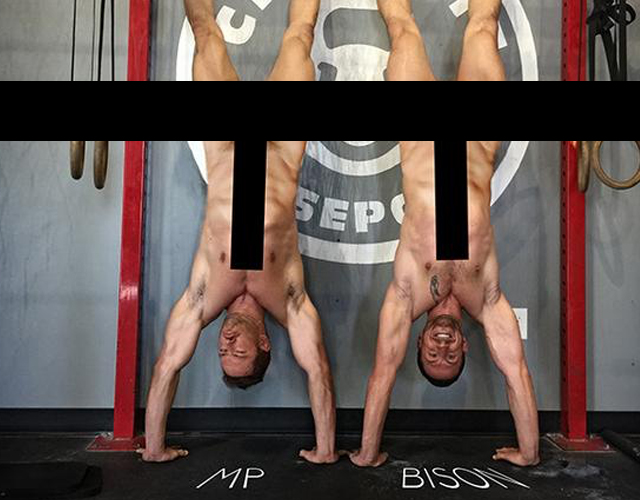 Mark-Paul Gosselaar desnudo para promocionar el CrossFit