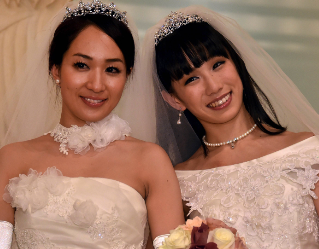 Primera boda gay en Japón entre dos actrices