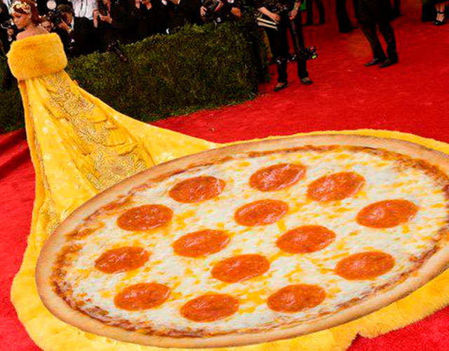 Los mejores memes con los vestidos de la Met Gala 2015