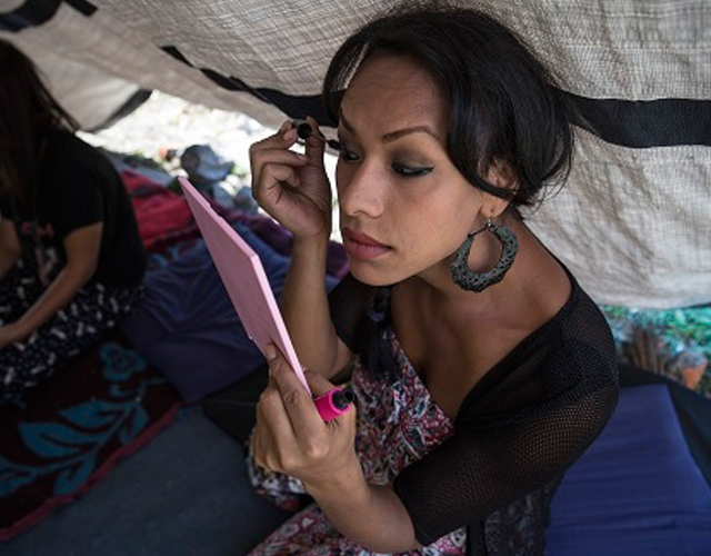 La comunidad transexual de Nepal, maltratada tras el terremoto