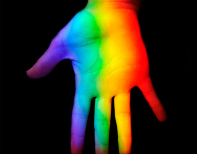 Un estudio afirma que el tamaño de tus dedos determina si eres gay o no