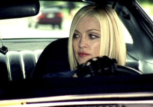 Madonna financia un documental sobre mujeres conductoras de carreras