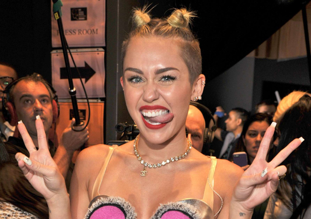 Miley Cyrus, presentadora de los MTV VMA 2015