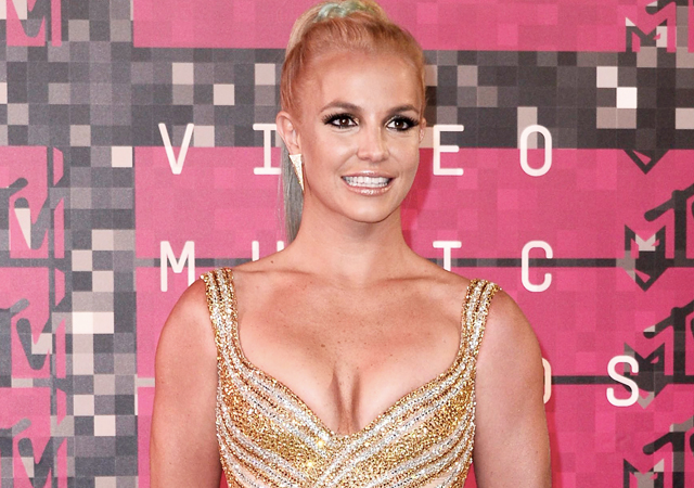 Britney Spears deslumbra en los MTV VMA 2015