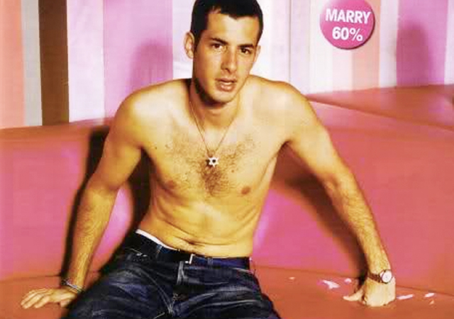 Mark Ronson desnudo en sus fotos más calientes