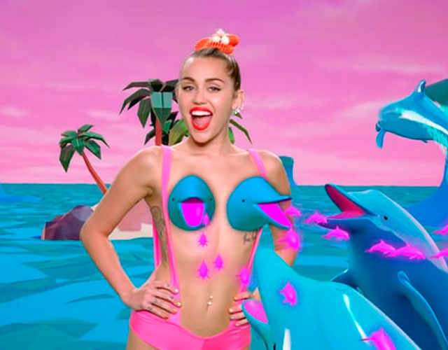 Los 14 vídeos de Miley Cyrus para los MTV VMA 2015