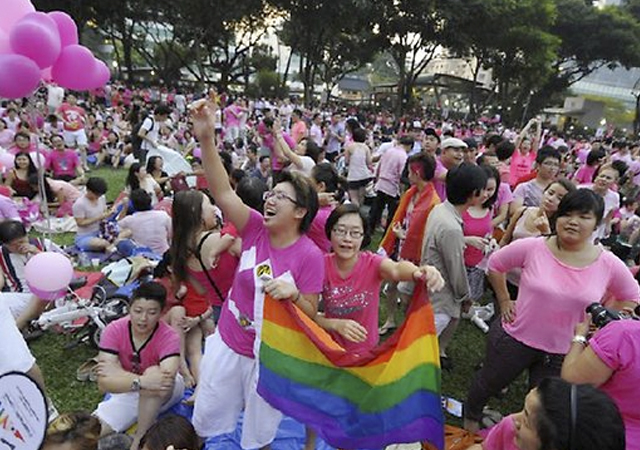 Singapur ya no prohíbe a personas con VIH entrar al país