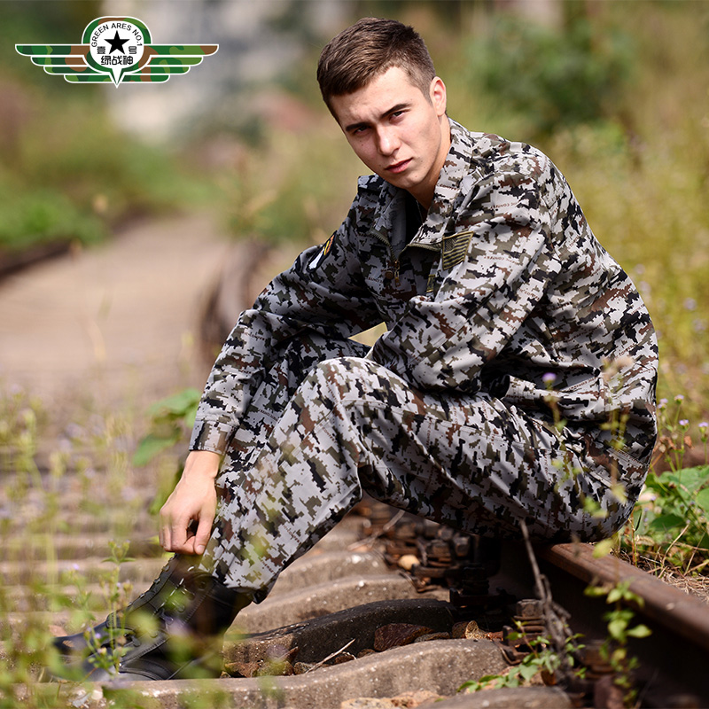 Triunfo del estilo militar en nuestos outfits