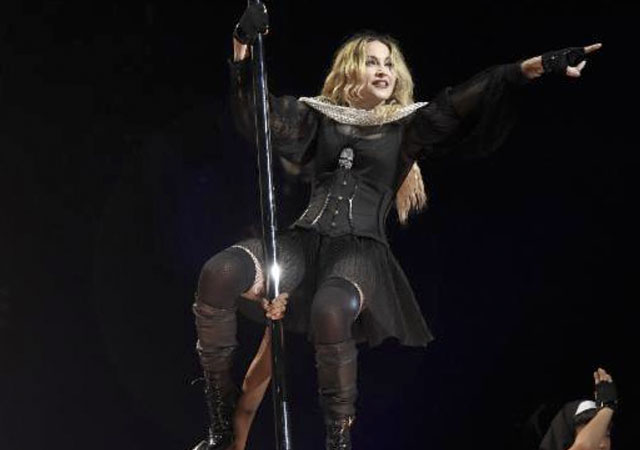 Polémica con Madonna por referirse a una pareja gay como "chico y chica"