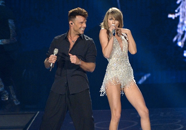 Taylor Swift canta con Ricky Martin y Pitbull en su '1989 Tour'