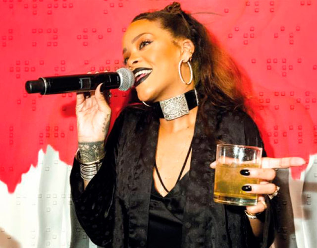 Rihanna nuevo single ANTi viernes