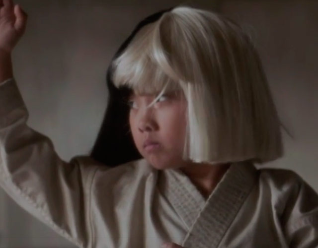 Sia estrena el vídeo de 'Alive'