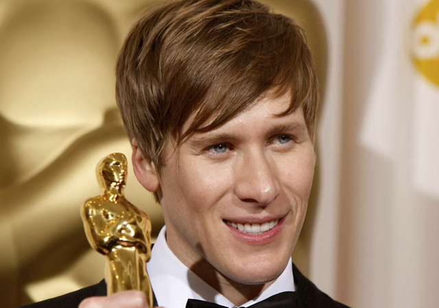 Dustin Lance Black anuncia serie LGBT para ABC