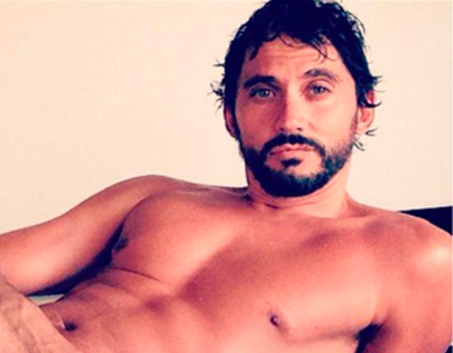 Paco León desnudo en Instagram otra vez para celebrar sus 500.000 seguidores