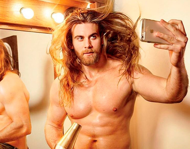 Brock O'Hurn desnudo: el surfero del anuncio de Icelandic Glacial