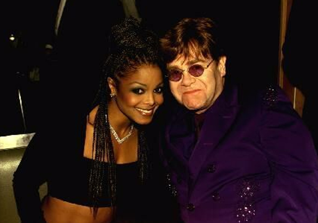Elton John se mete ahora con Janet Jackson