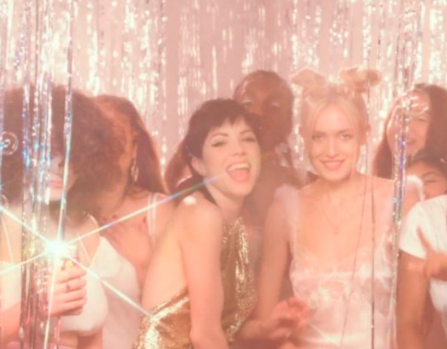 Carly Rae Jepsen estrena el vídeo de 'Boy Problems'