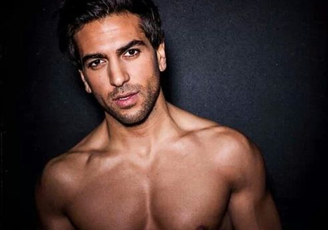 El actor Elyas M’Barek desnudo en ‘Fack ju Göhte 2’