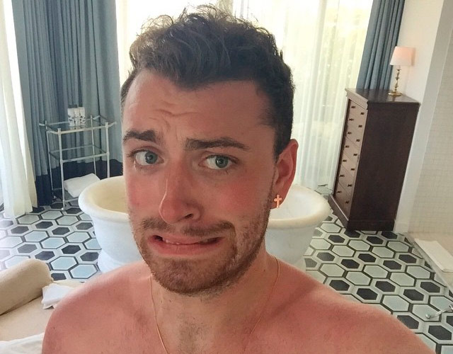 Sam Smith desnudo