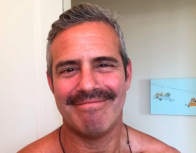 Andy Cohen desnudo