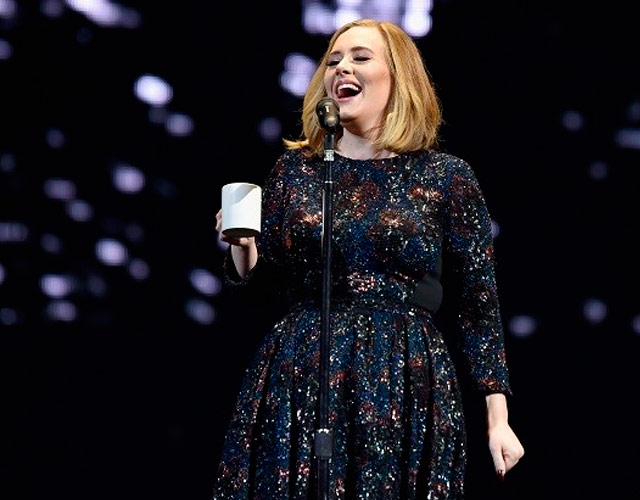 Adele rechaza cantar en la Super Bowl 2017