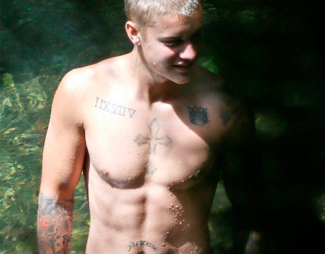 Pillado Justin Bieber desnudo integral en Hawaii
