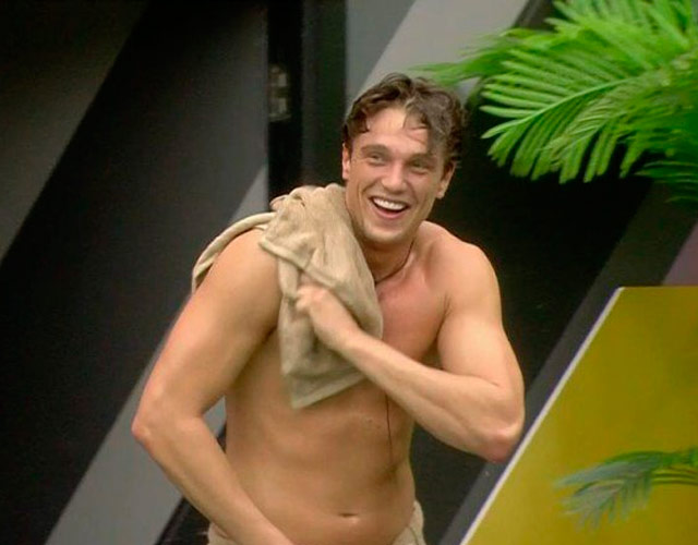 El pene de Lewis Bloor desnudo en 'Celebrity Big Brother'