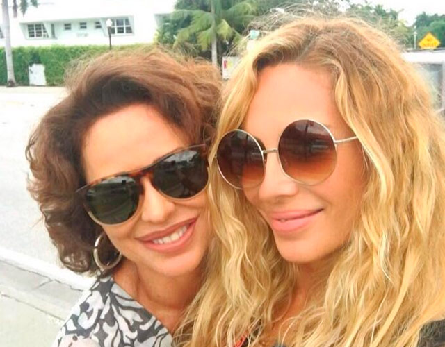 Marta Sánchez y Vicky Larraz, juntas en Miami y tan amigas