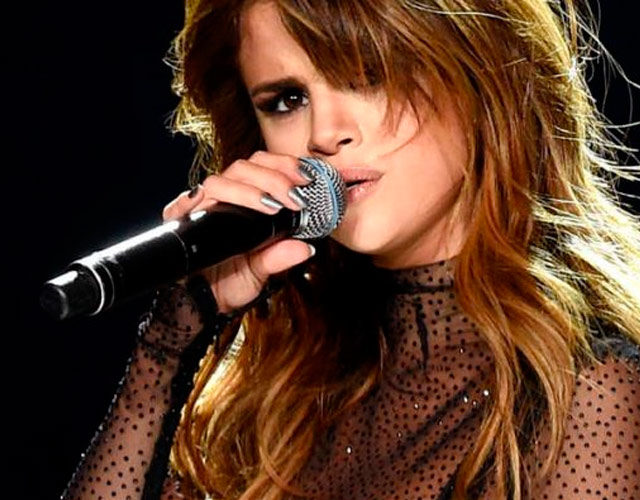 Selena Gómez cancela su 'Revival Tour' por depresión y ansiedad