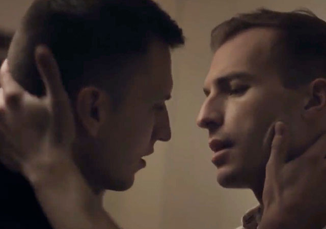 Unos fans gays crean un vídeo para 'Change Your Mind' de Britney Spears