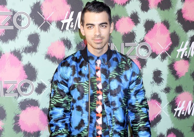 Los famosos marcan tendencia con la colección de Kenzo X H&M