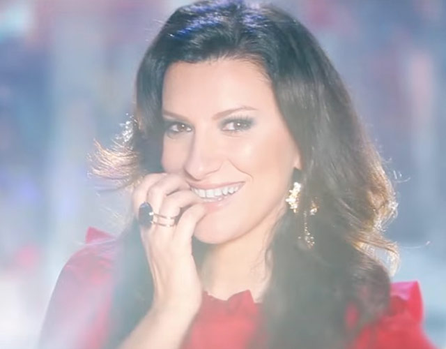 Laura Pausini estrena vídeo para 'Santa Claus Llegó A La Ciudad'
