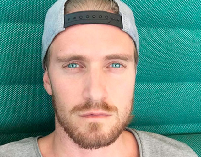 Este sueco se ofrece para casarse con cualquiera que intente huir de Trump