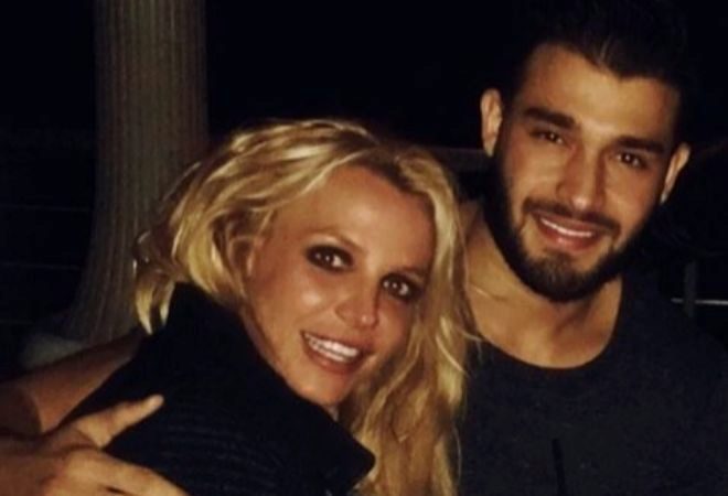 Britney Spears responde a los posibles cuernos que le ha puesto Sam Asghari