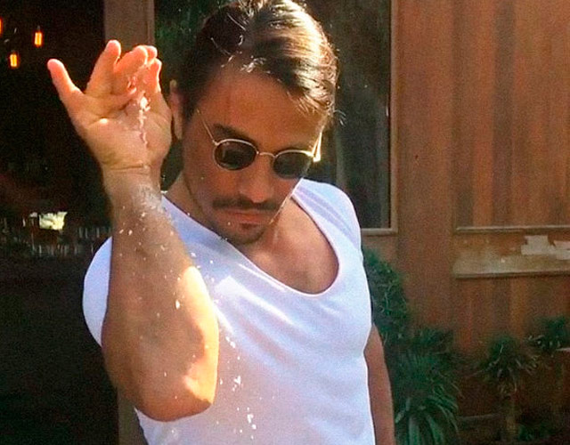 Salt Bae: el sensual chef turco Nusret Gökçe arrasa en la red