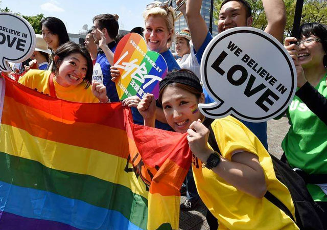 Japón defiende por primera vez a los niños LGBT del acoso