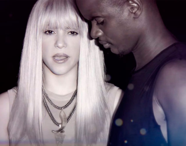 Shakira, en el vídeo de 'Comme Moi' con Black M