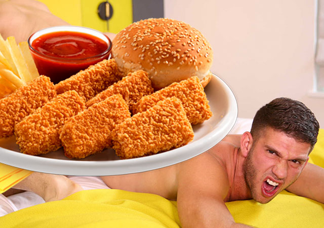 Un "estudio" revela que comer mucho nuggets de pollo te puede volver gay