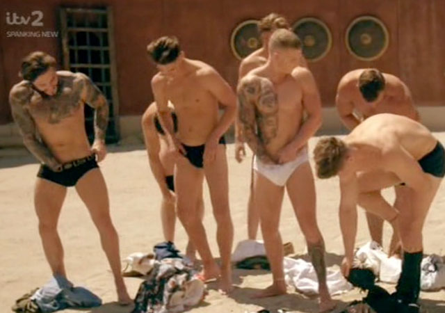 Bromans: el reality de gladiadores desnudos