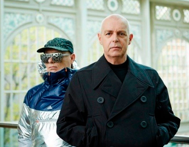 Pet Shop Boys, atracados por 4 travestis en Brasil