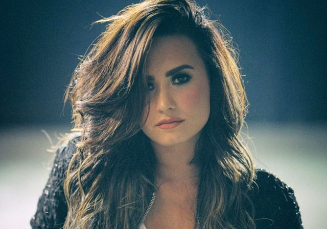 Demi Lovato quiere tener relaciones con mujeres